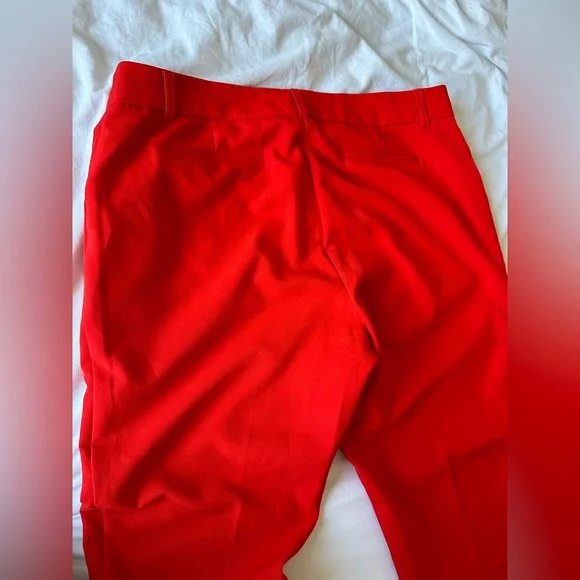 Two piece Suit - Picture 4 of 5